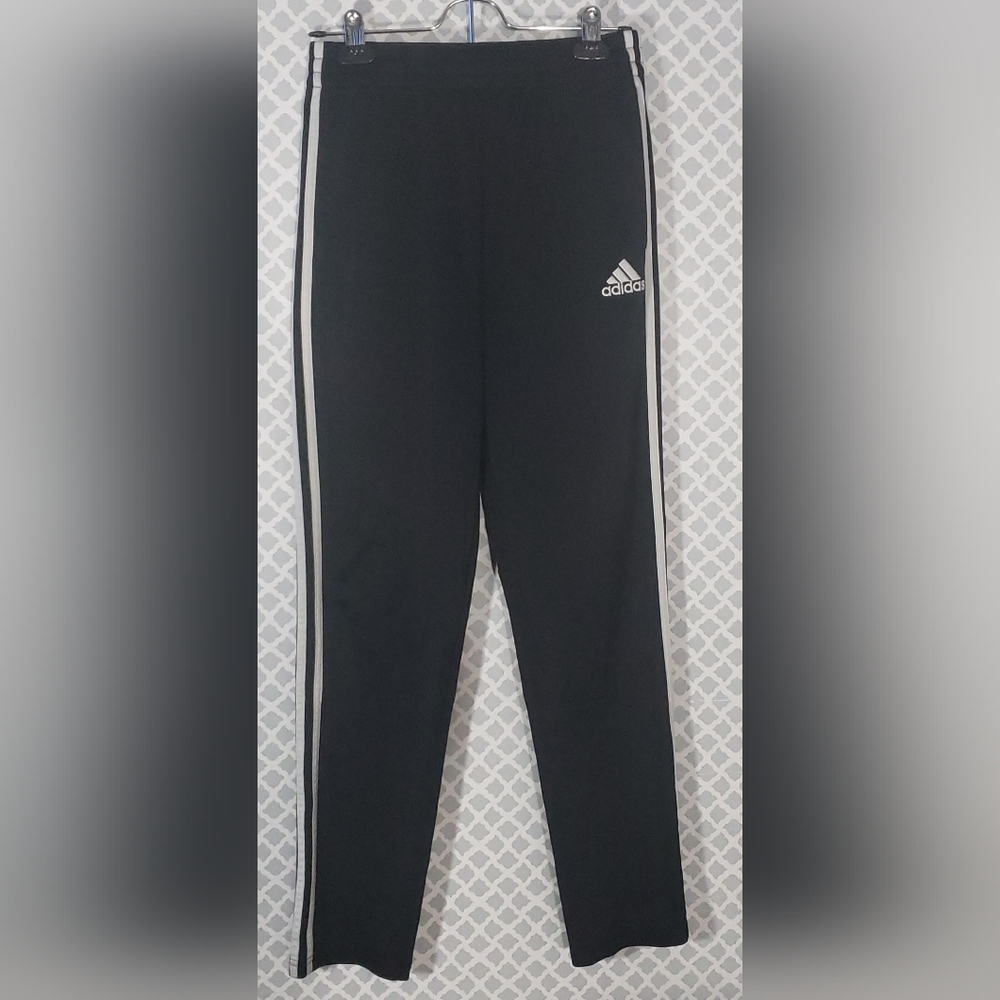 Adidas pants kids XL (18/20)